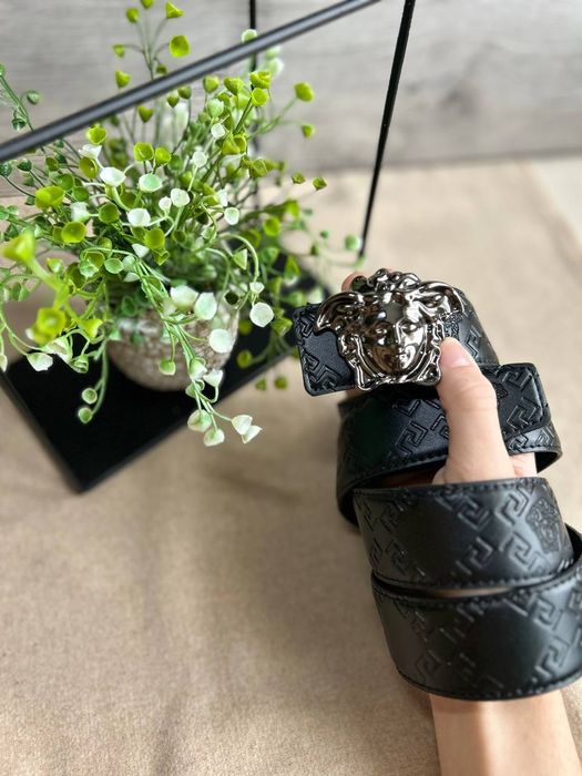 Versace belt , ремень версаче 
В наличии несколько размеров