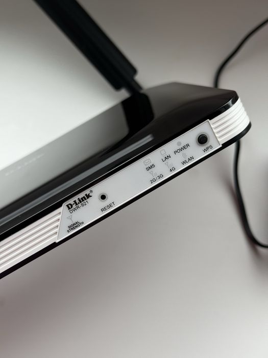 Роутер  маршрутизатор Wi-Fi D-Link DWR-921 N300 (ERC-DWR-921)