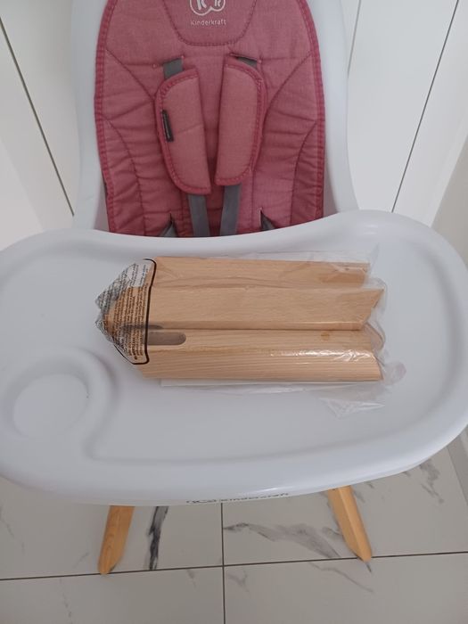 Krzesełko do karmienia kinderkraft tixi