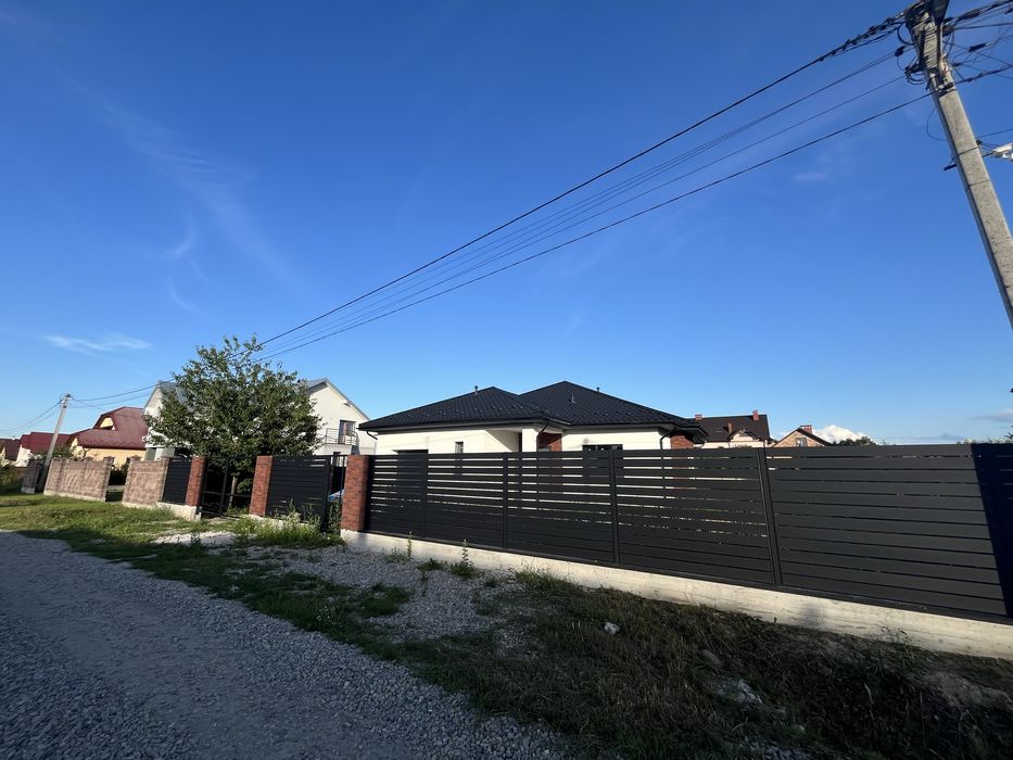 Продається одноповерховий особняк в передмісті Івано-Франківська