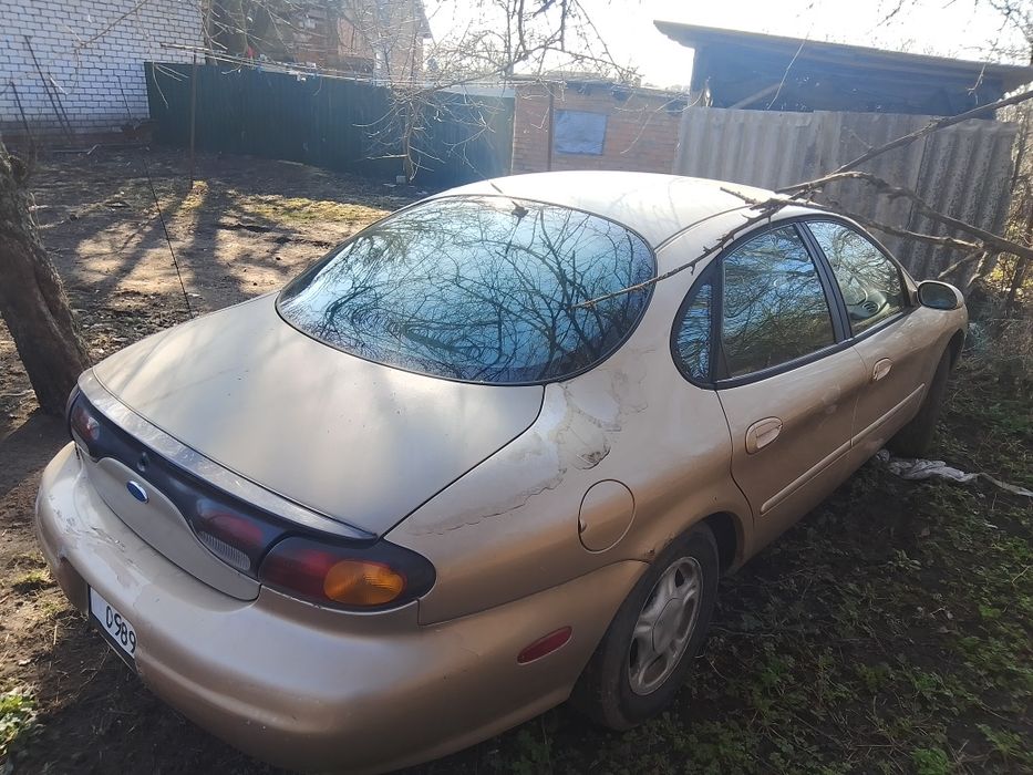 Продам ford taurus