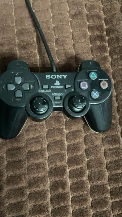 Sprzedaje konsole PS2 slim