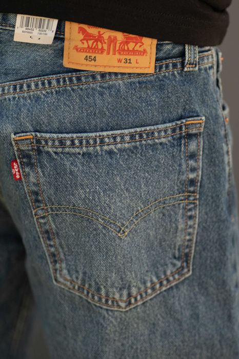 Мужские джинсовые шорты Levi's 454 Relaxed Fit Shorts серые и синие 000YB0012 оригинал 000YB0003 бриджы
