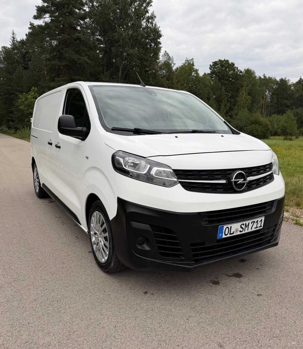 Бампер Opel Vivaro C Запчастини Опель Віваро ц Розборка