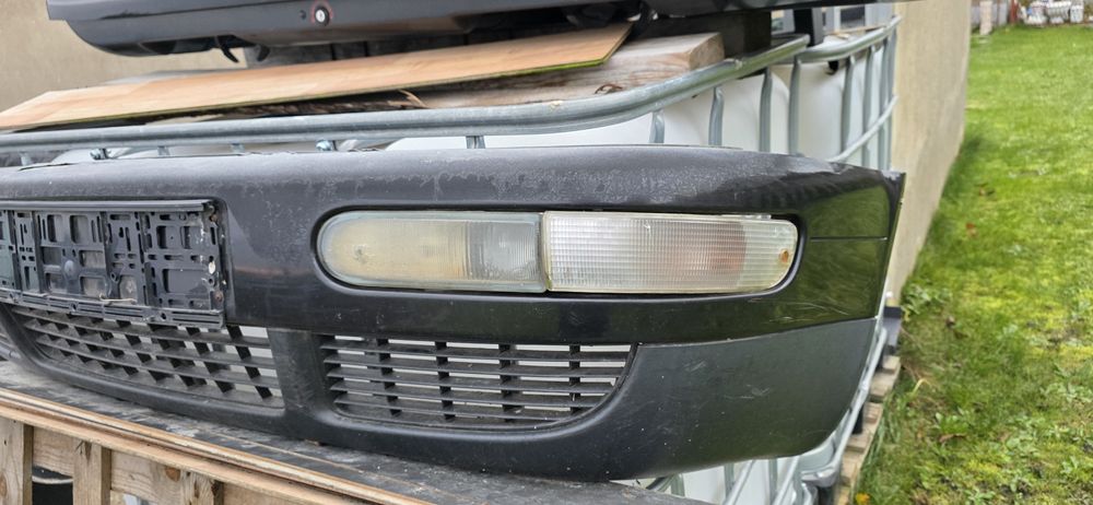 Zderzak audi 80 B4Cabrio