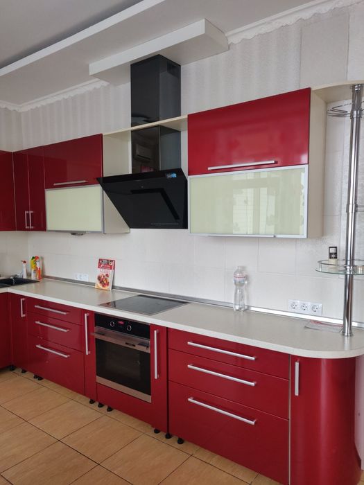 Сдам 3х комнатную квартиру на Жуковского, Центр