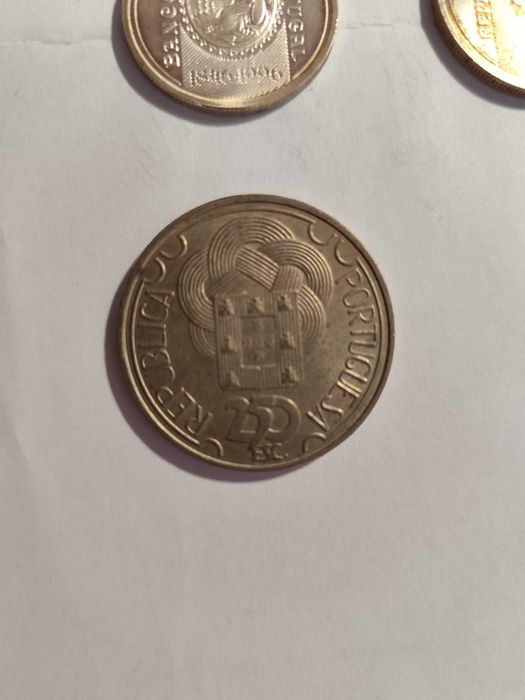 Moedas de Escudo