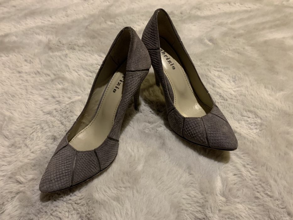 Szpilki skórzane włoskie, r. 37