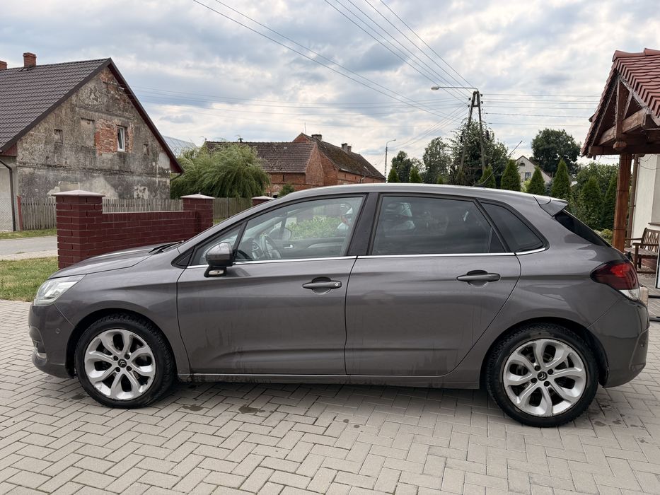 Citroen c4 2016.