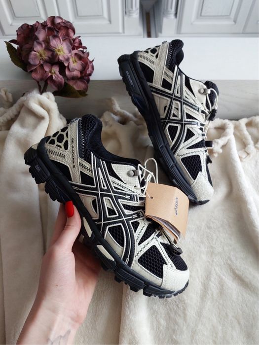 Asics Gel-Kahana 8 FL Black White: 2 390 грн. - Кроссовки для