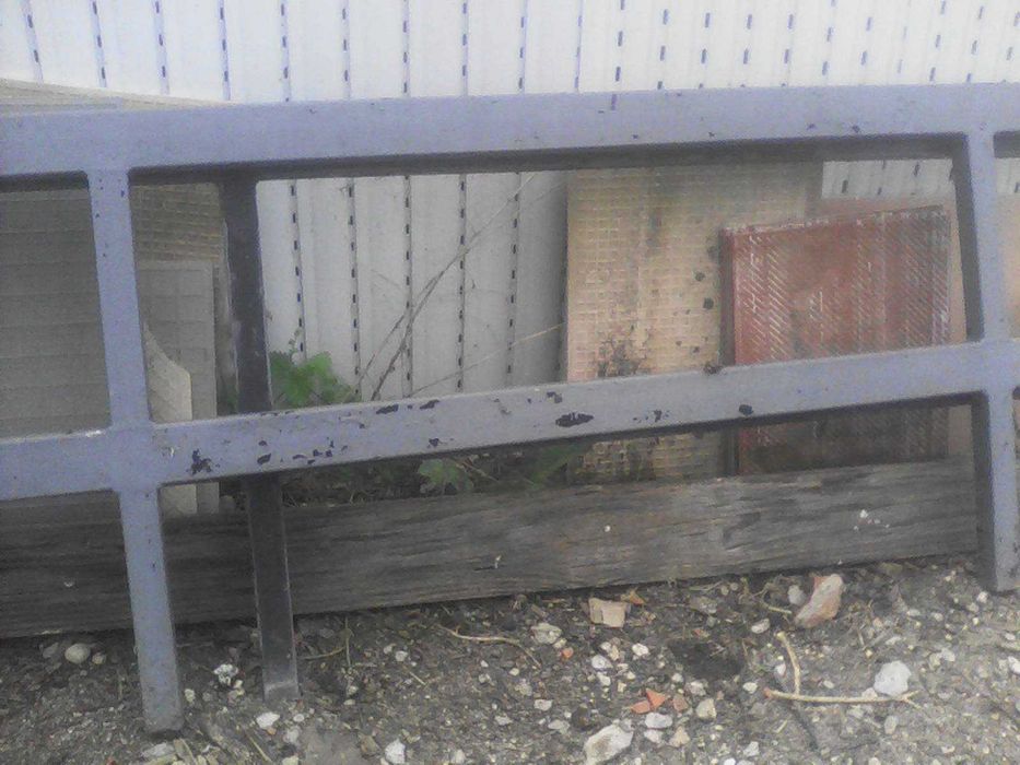 duas, gradeamentos em ferro