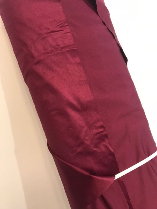 Lycra burgund material 13 m na rolce cena za calosc