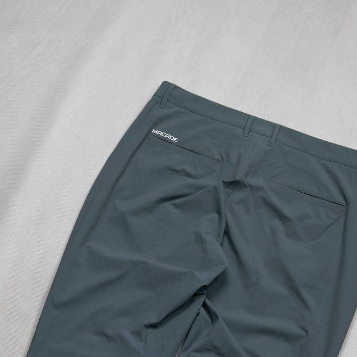 Macade Tech Trousers slim fit spodnie golfowe 34/30us