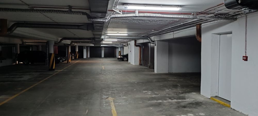 Miejsce postojowe w garażu podziemnym, Zielona Dolina