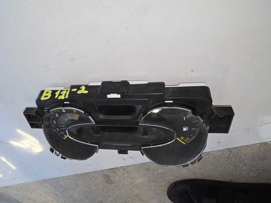 Licznik Renault Trafic III 24810- 2239R -B121-02