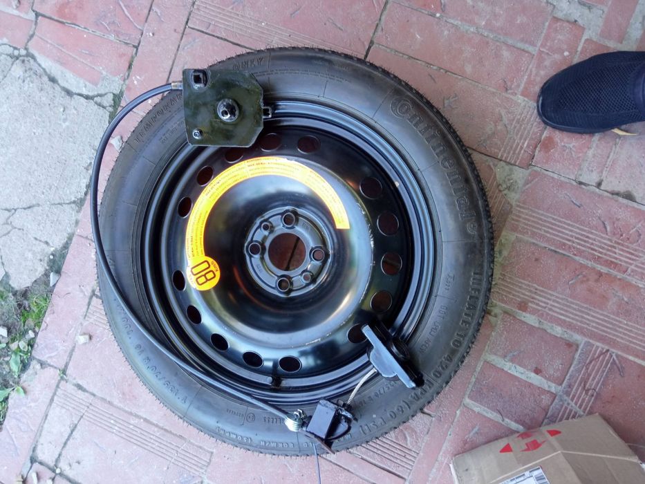 Кріплення(Лебідка) на Пежо 5008/Сітроен С4 абсолютно Новий