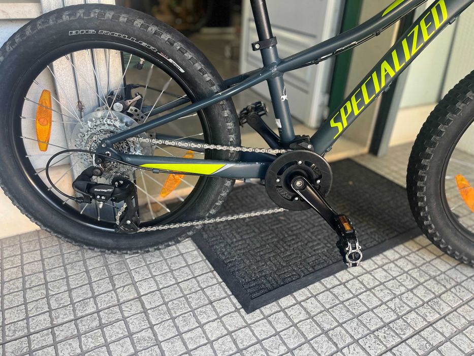 Bicicleta SPECIALIZED riprock 20