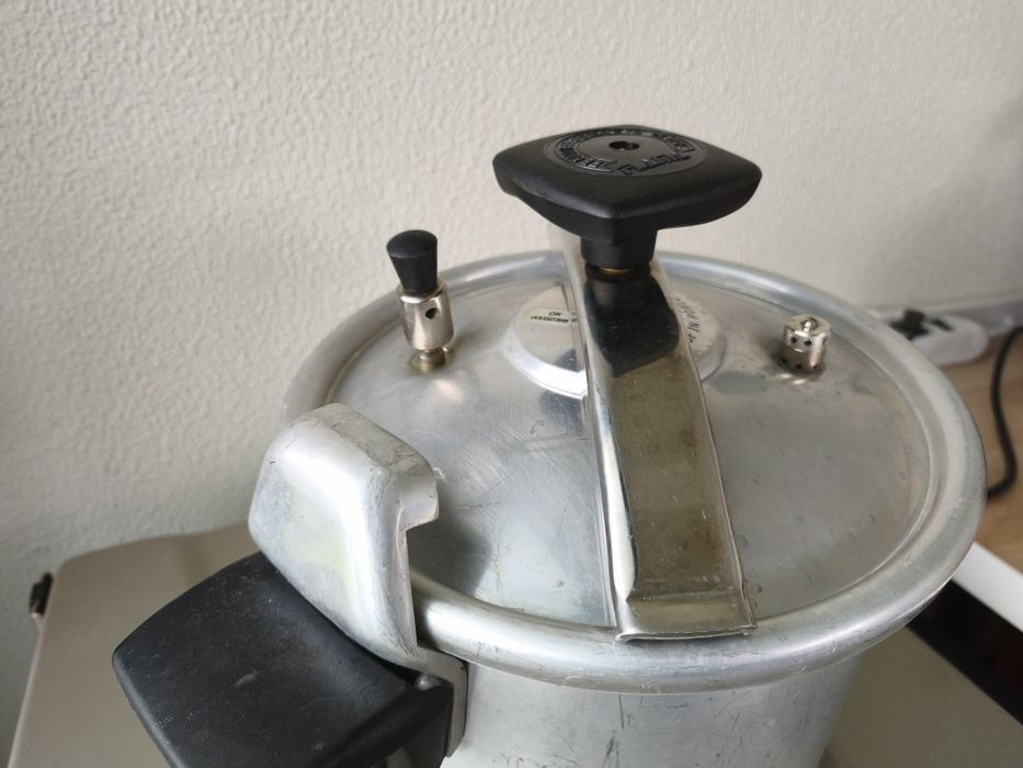 Panela de pressão 6l