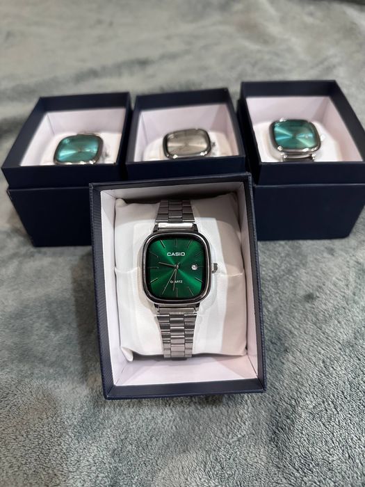Годинник Casio новий