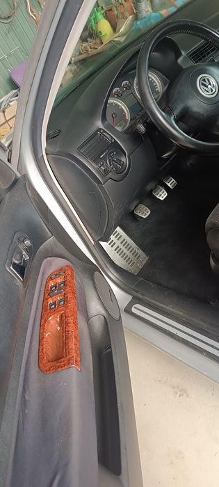 Carro usado como novo