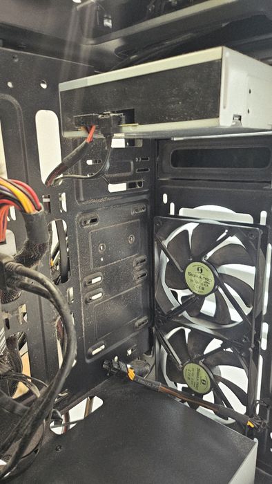 Komputer PC i5-10400F / 16GB DDR4 / ASUS