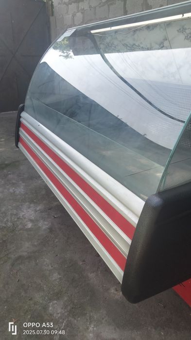 Продам  2 холодильні вітрини