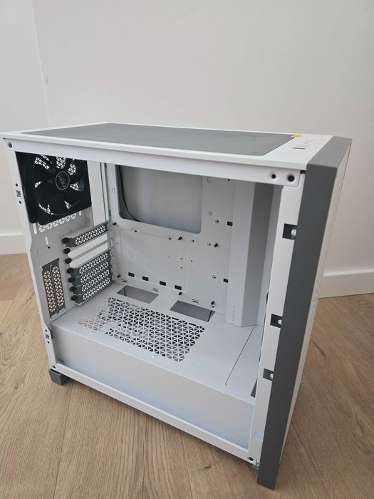PC case Corsair 4000D