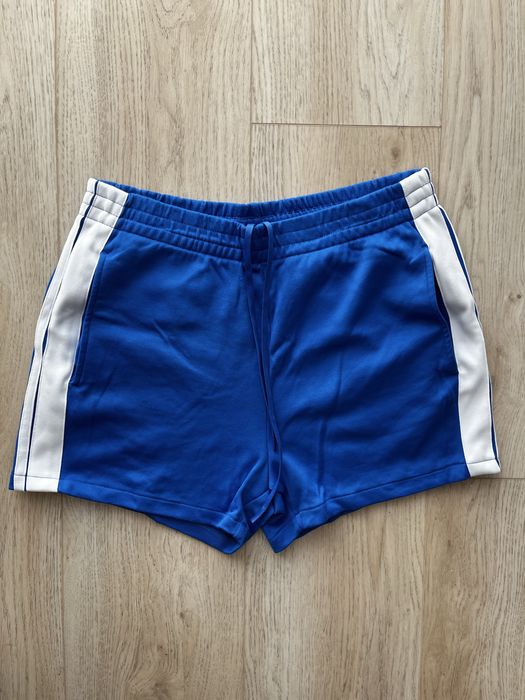 Spodenki sportowe damskie Oysho