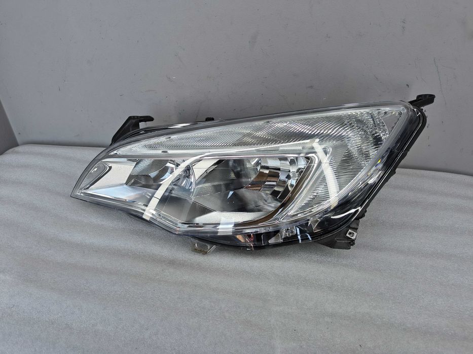 Lampa reflektor Lewy Opel Astra J IV