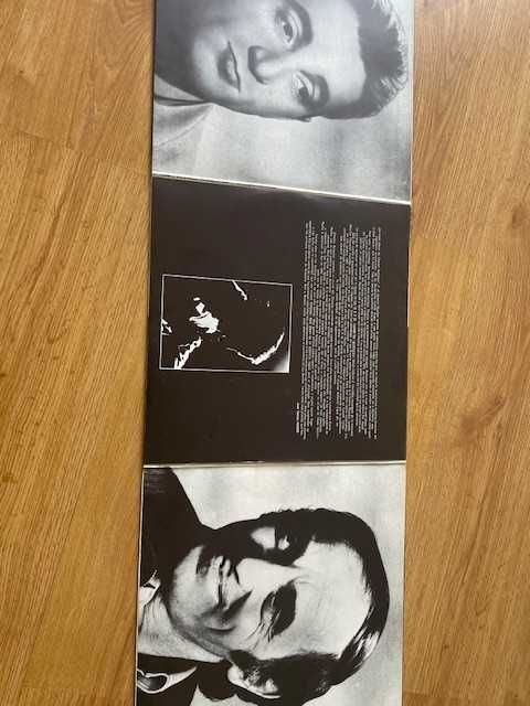 LP  Charles Aznavour (álbum triplo)