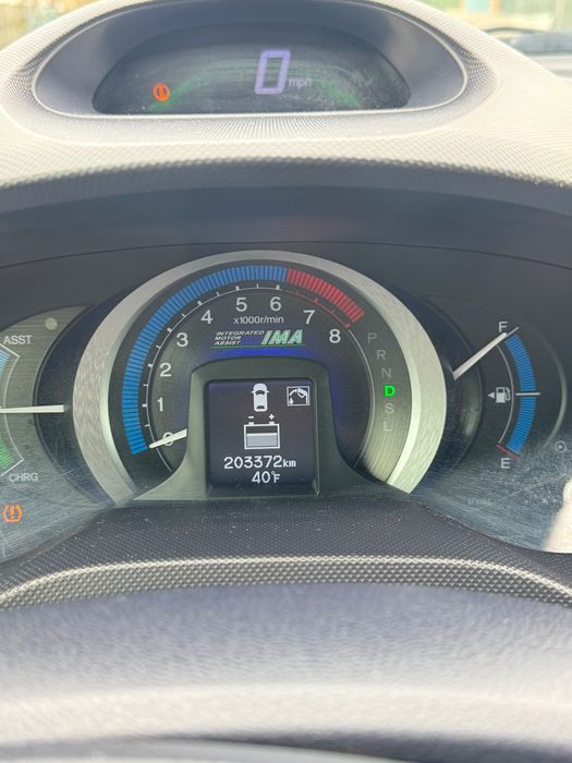 Автомобіль Honda Insight