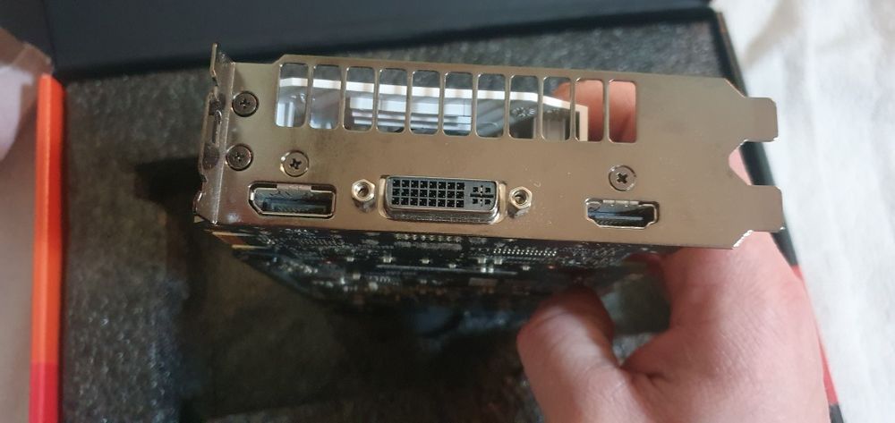 ASUS GeForce GTX 950 2GB