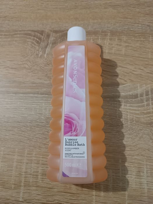 Płyn do kąpieli róża i bursztyn L'amour sunrise