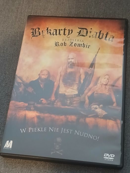 Bękarty Diabła + Martwe Zło 2 + gratis trylogia Dracula