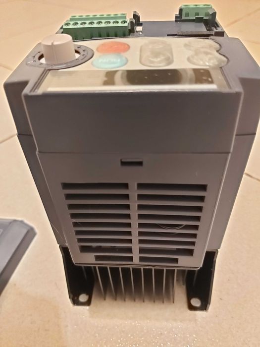 Variador de velocidade Motor Trifásico