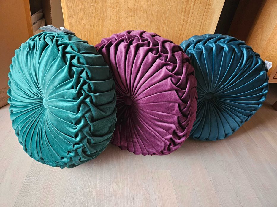 Poduszki dekoracyjne welurowe okrągłe