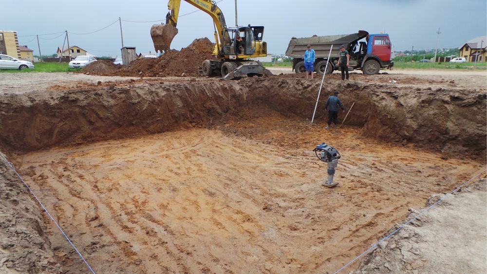 Копання котлованів. На великі обʼєми знижки