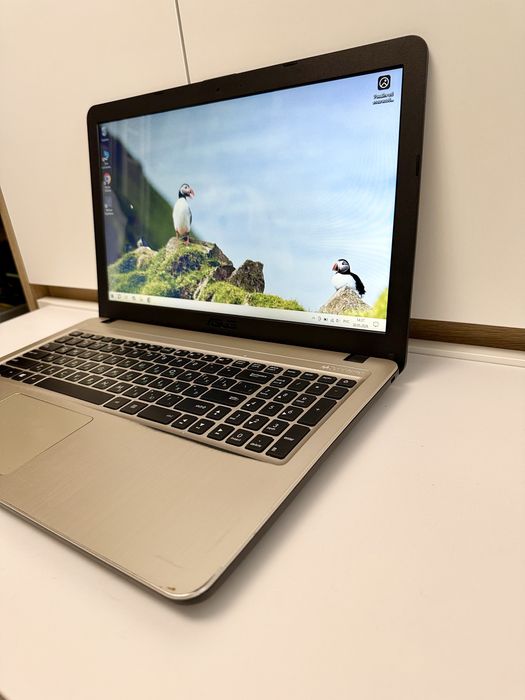 Ноутбук ASUS F540LJ i3 5005U / 8GB RAM / SSD 256GB / GeForce 920M 2GB