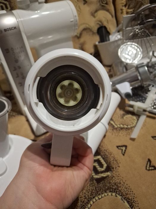 Кухонний комбайн Bosch MUM4856EU по запчастинах