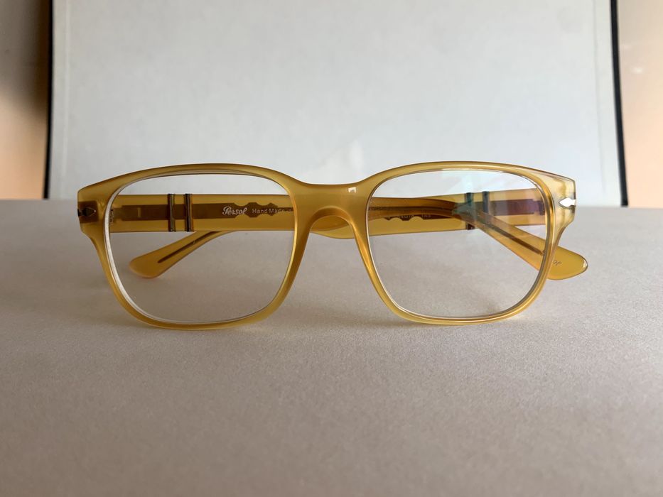 VENDO OCULOS PERSOL.  Modelo PO3374V, cor Mel, tamanho 54