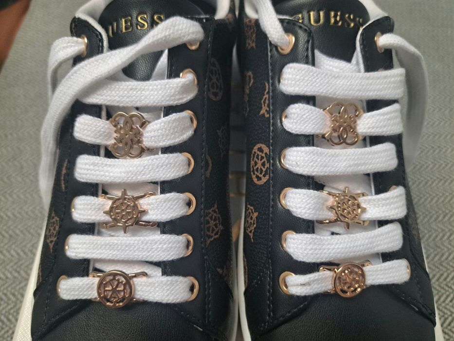 Buty damskie Guess nowe rozmiar: 39 Wkładka 24.5