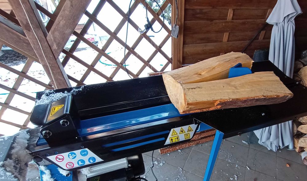 Łuparka, rębak, do łupania, rąbania drewna 7 ton - Wynajem