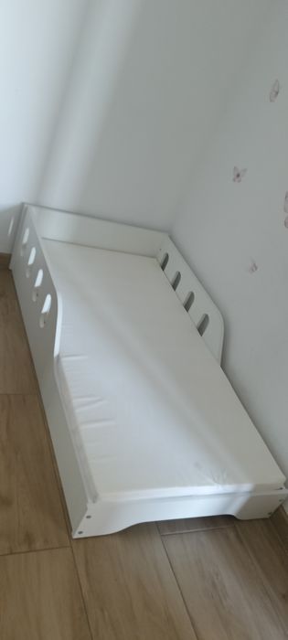 Sprzedam łóżko dziecięce