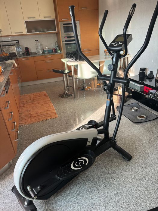 Bicicleta elíptica Domyos