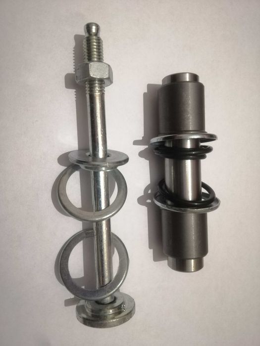 Успокоитель кожуха цепи ЯВА-JAWA 559-360-ЧЗ Made in Czech Republic.