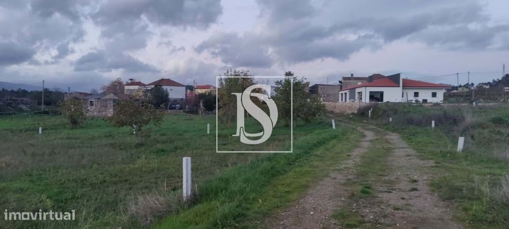 Terreno – Mouçós - Vila Real