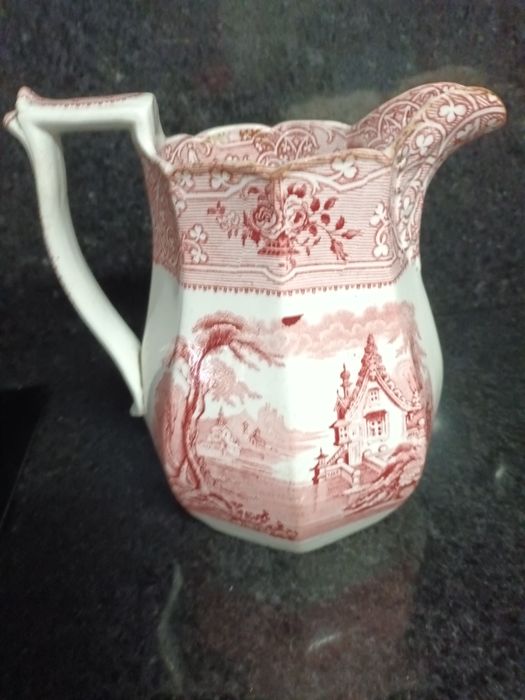 Caneca Vintage de Louça Inglesa