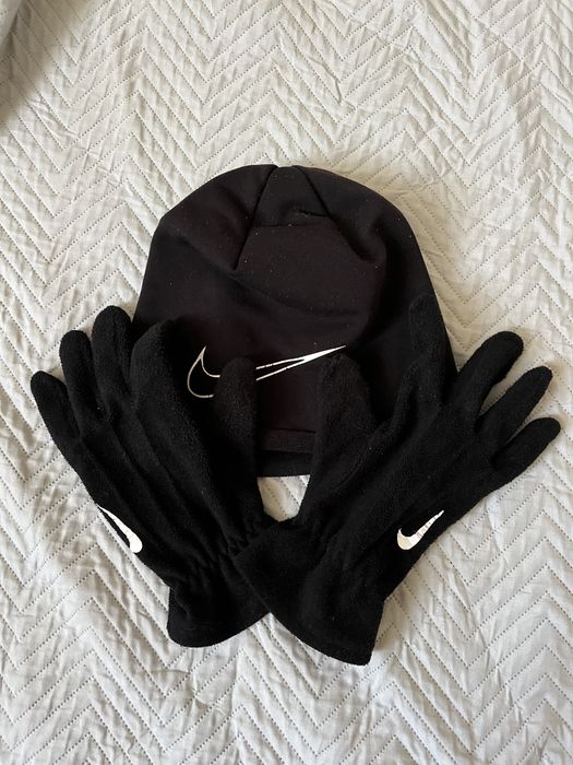 Шапка і рукавиці найк з зрізаними бірками