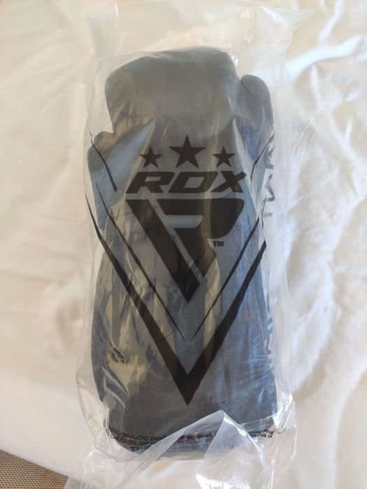 Luvas de boxe novas
