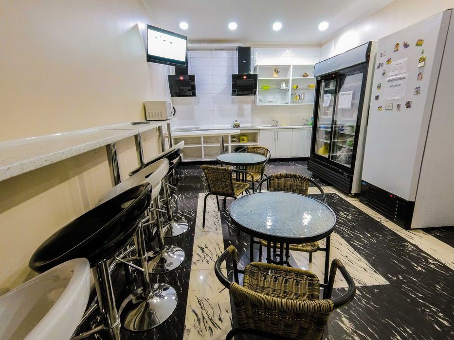 Гуртожиток пр-т Лобановського, Либідська — 1 поверх, зі Світлом!